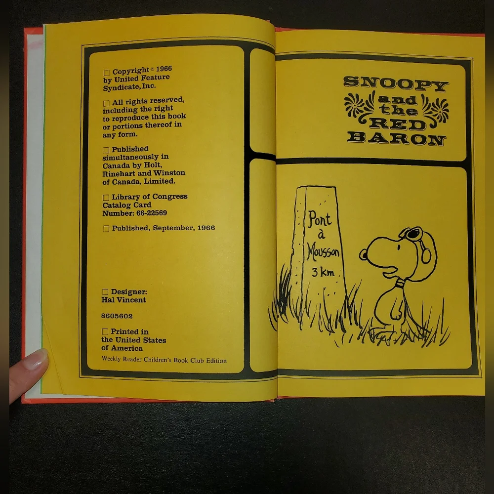 First Edition Snoopy and the Red Baron Book By Charles M. Schultz - 1966 - Picture 5 of 11